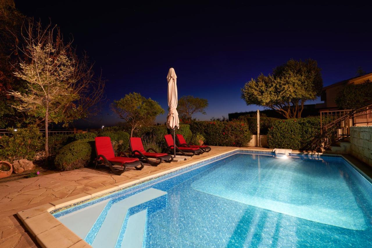 3 Bedroom Villa Madelini With Private Pool, Aphrodite Hills Resort Kouklia Esterno foto