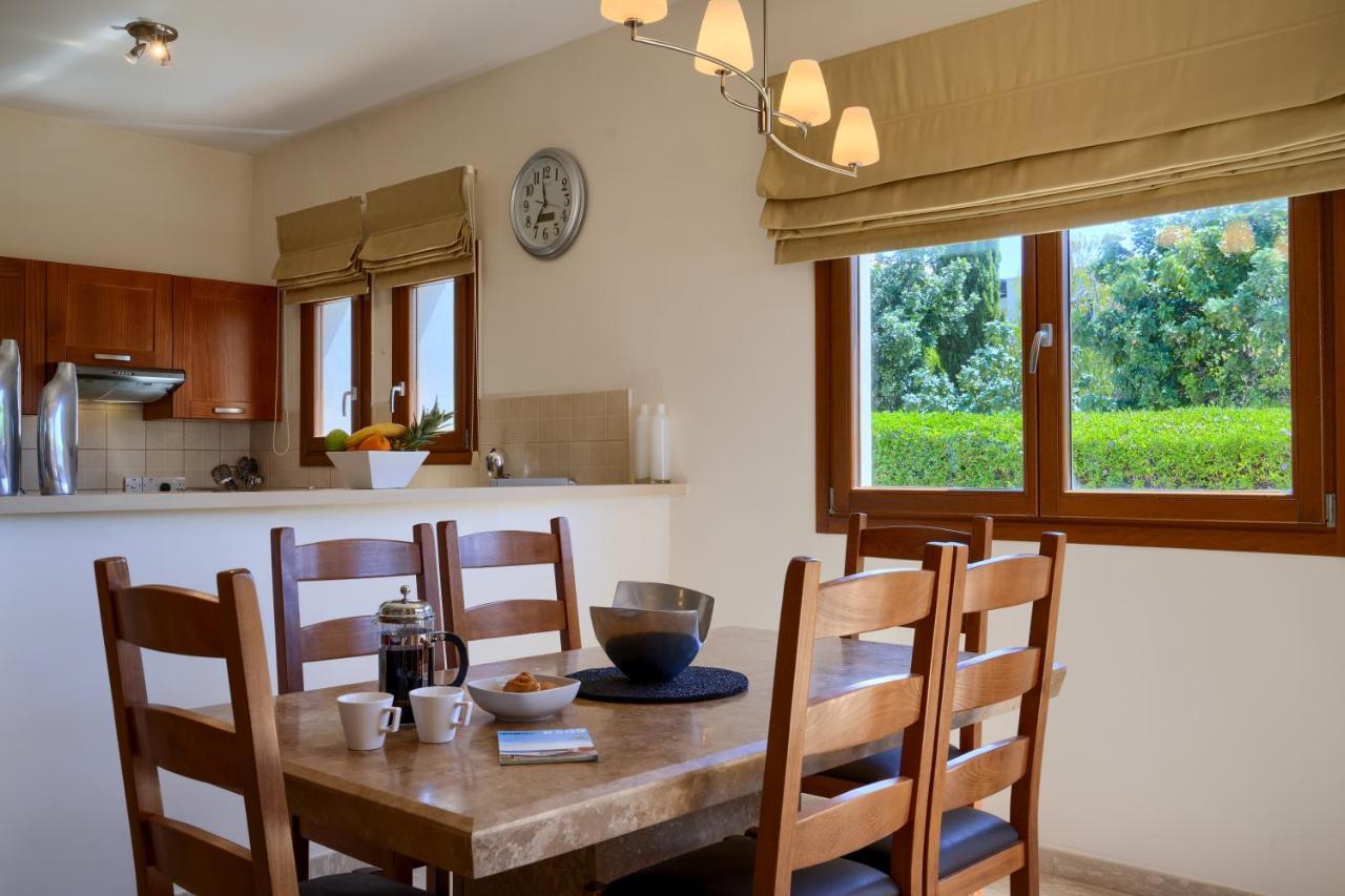 3 Bedroom Villa Madelini With Private Pool, Aphrodite Hills Resort Kouklia Esterno foto